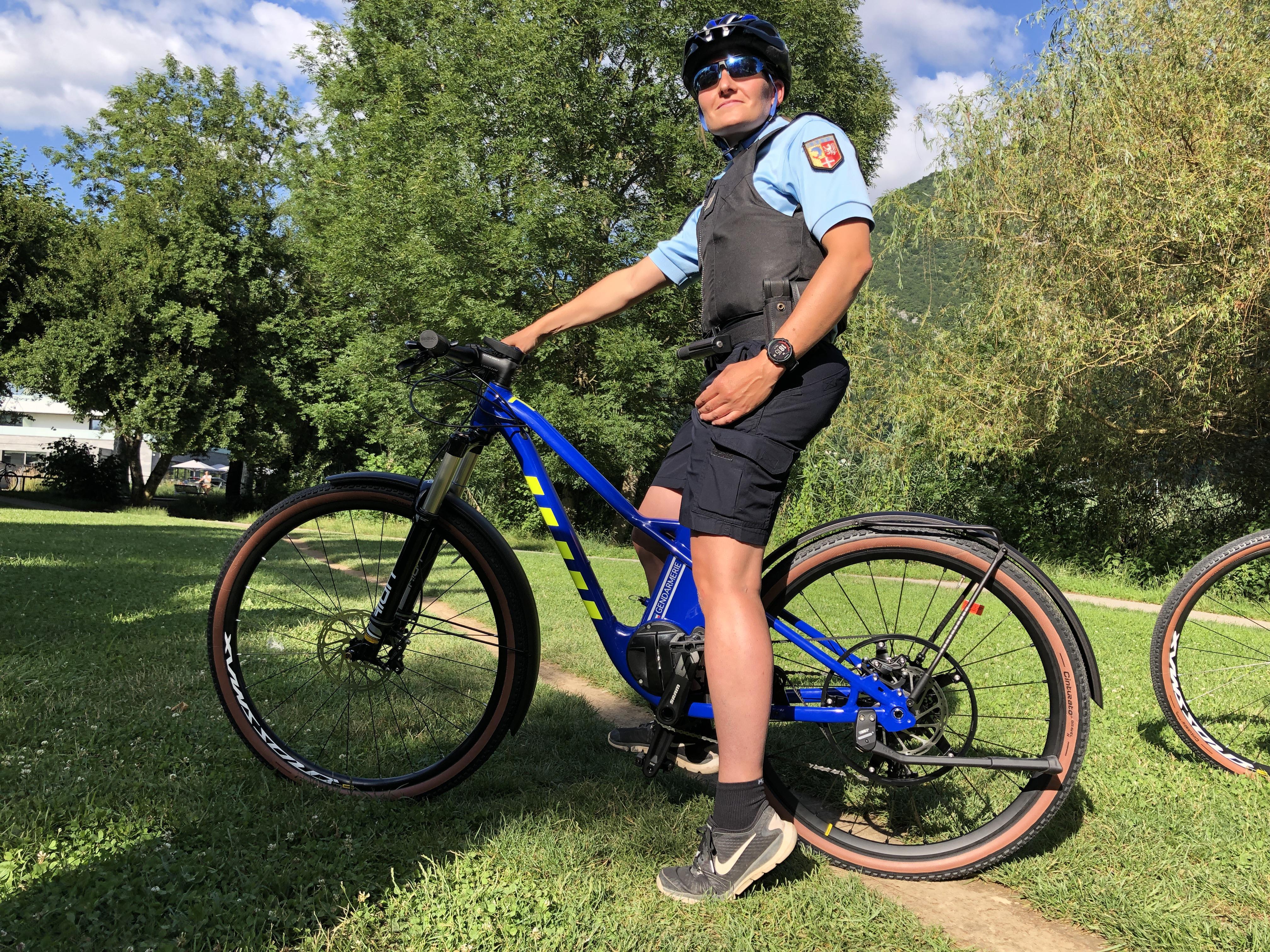 Velo gendarmerie sale